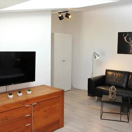 Apartment Gemutliche In Altendiez, Voll Ausgestattet